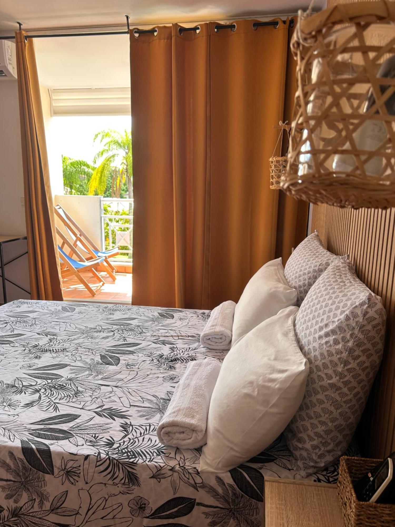 Charmant studio à la Résidence de la Baie Trinité  Extérieur photo